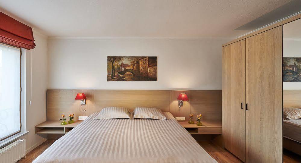 Hotel Royal Astrid Aalst Exteriör bild